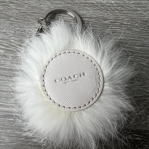 Coach White Cat Key Ring Hangtag Key Fob - Picture 2 of 2
